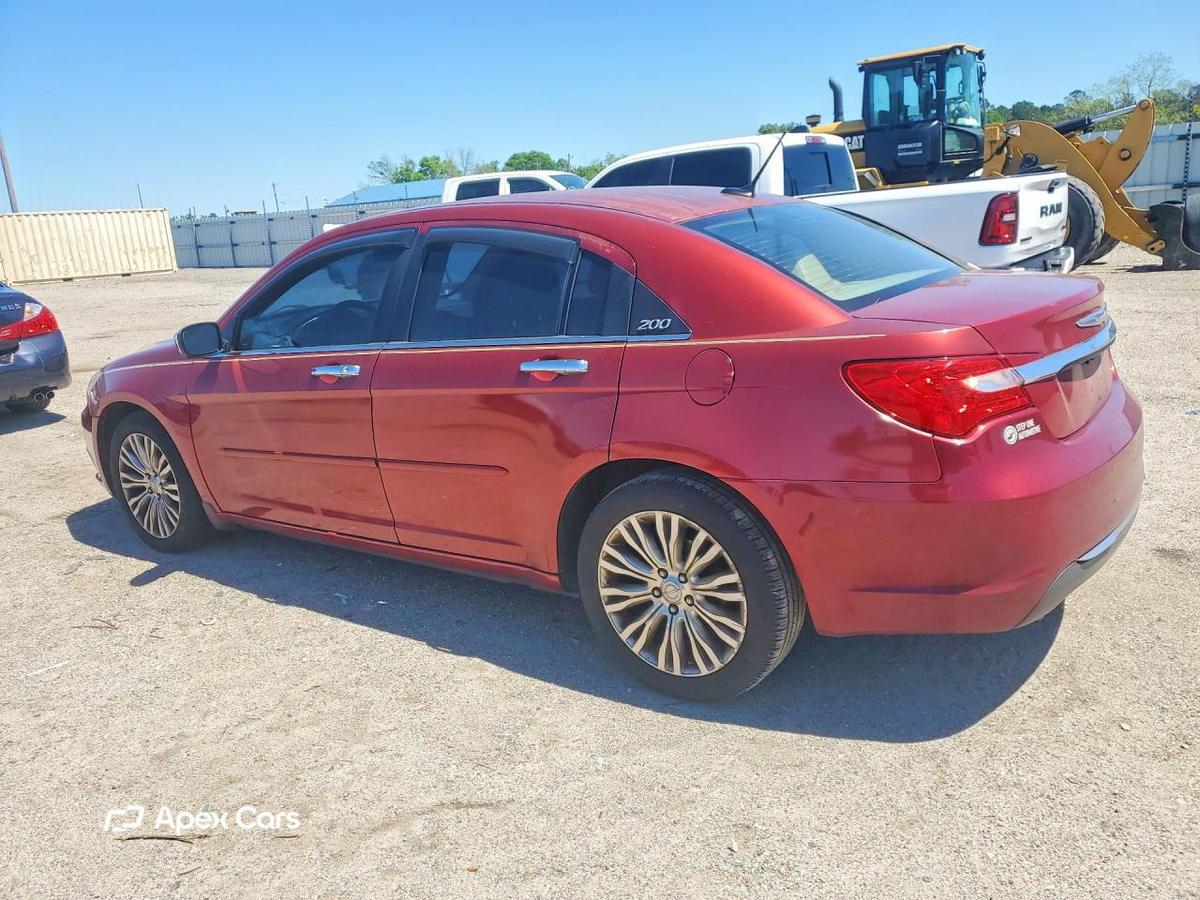Chrysler 200 2012
