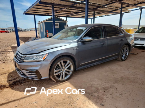 Volkswagen Passat 2017 - Image 1 of 13