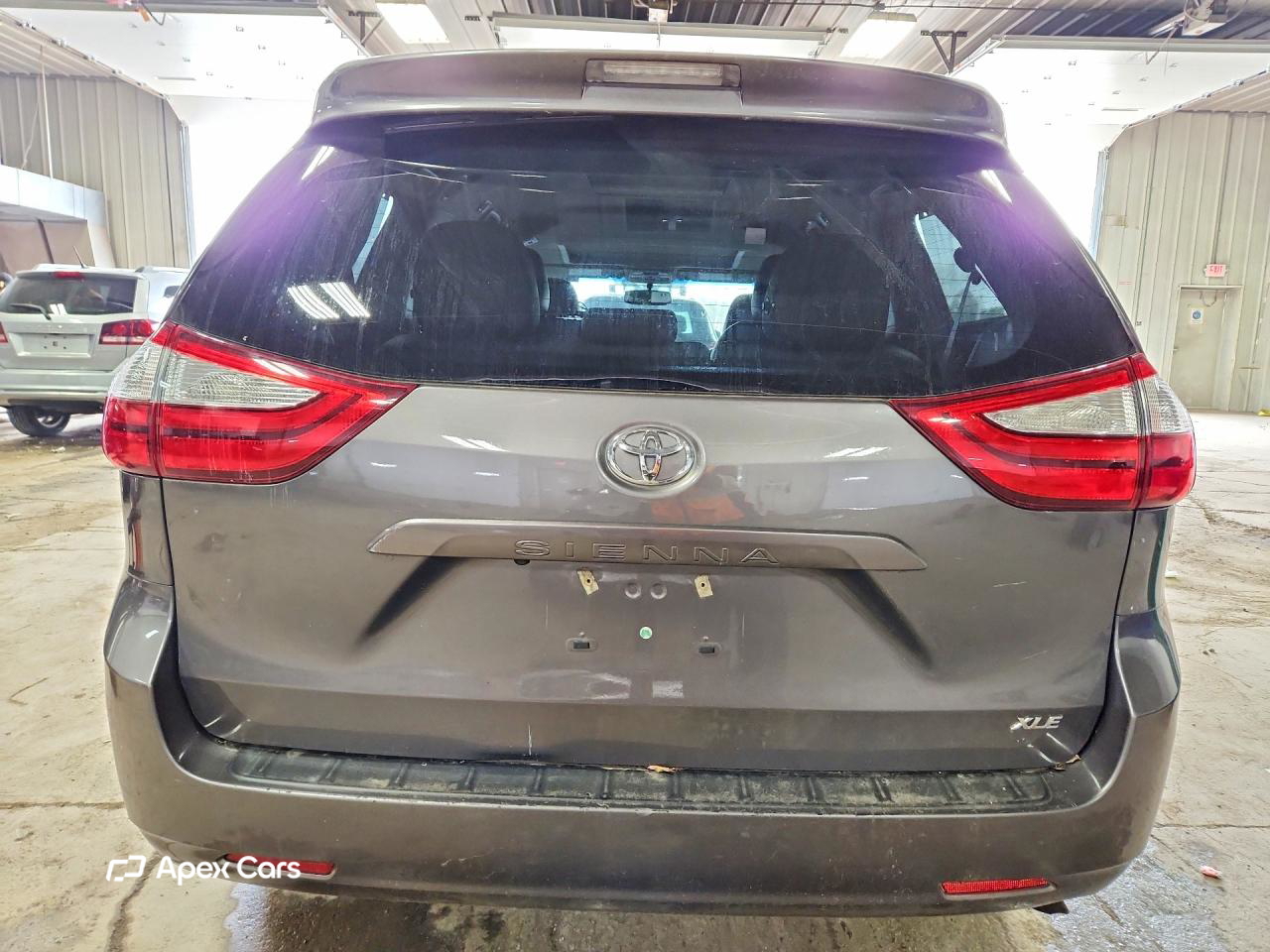 Toyota Sienna 2015