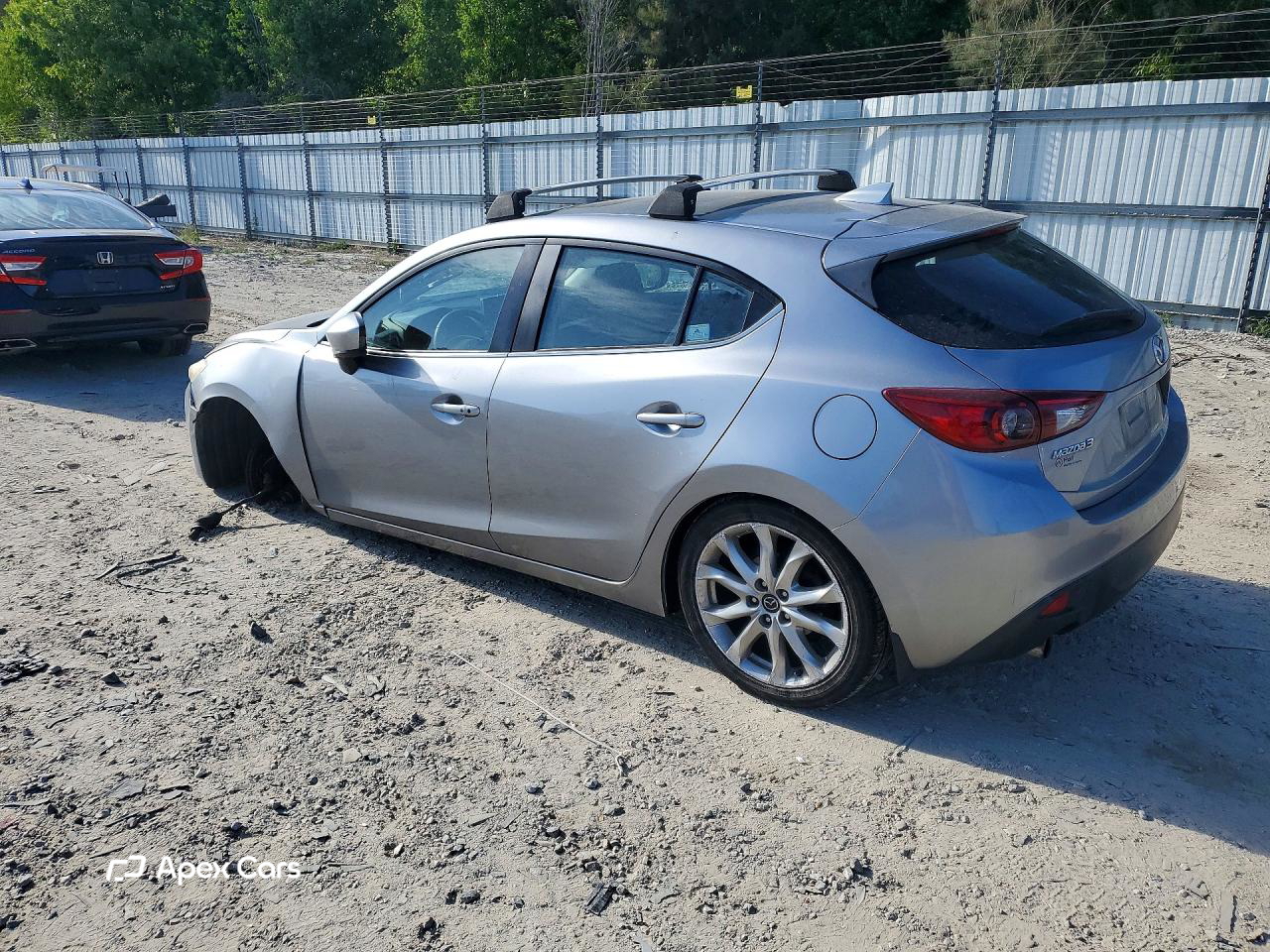 Mazda 3 2016