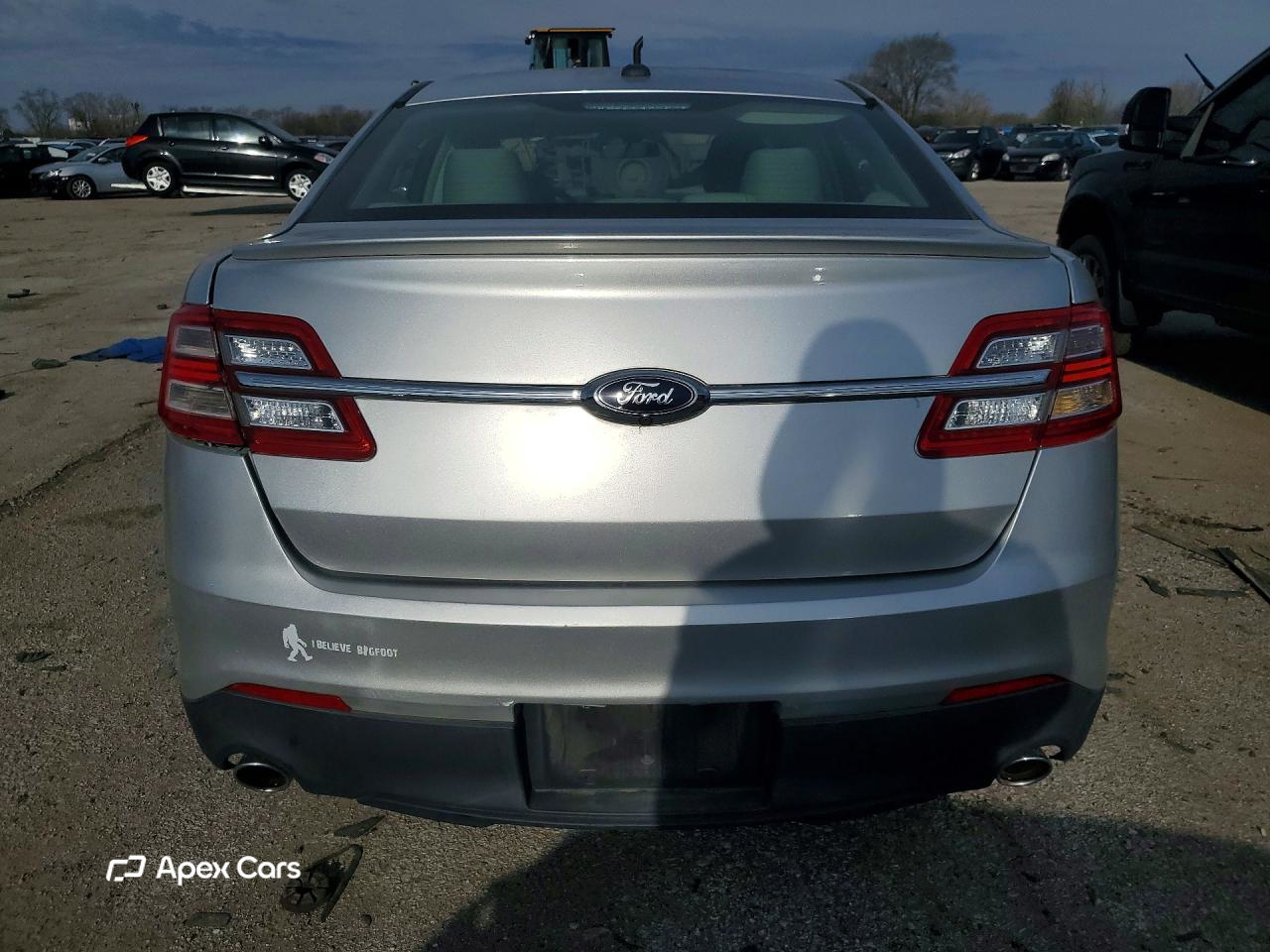Ford Taurus 2015