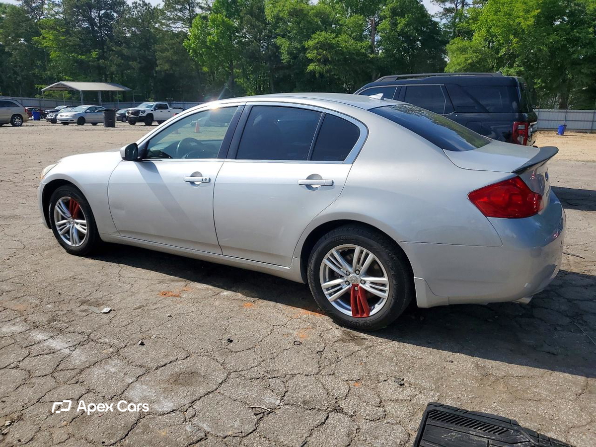 Infiniti G 2013