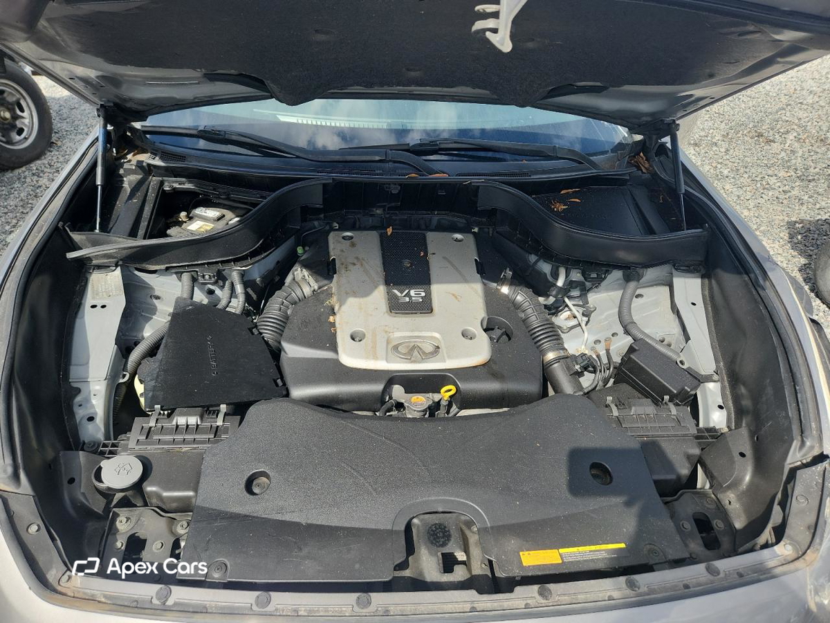 Infiniti FX 2010