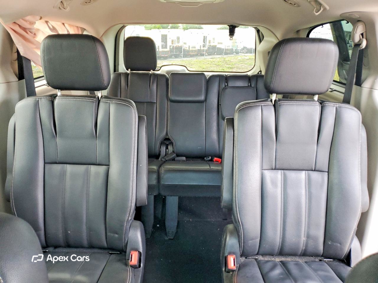 Chrysler Voyager 2016