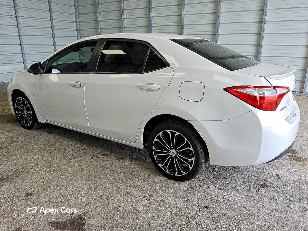 Toyota Corolla 2015