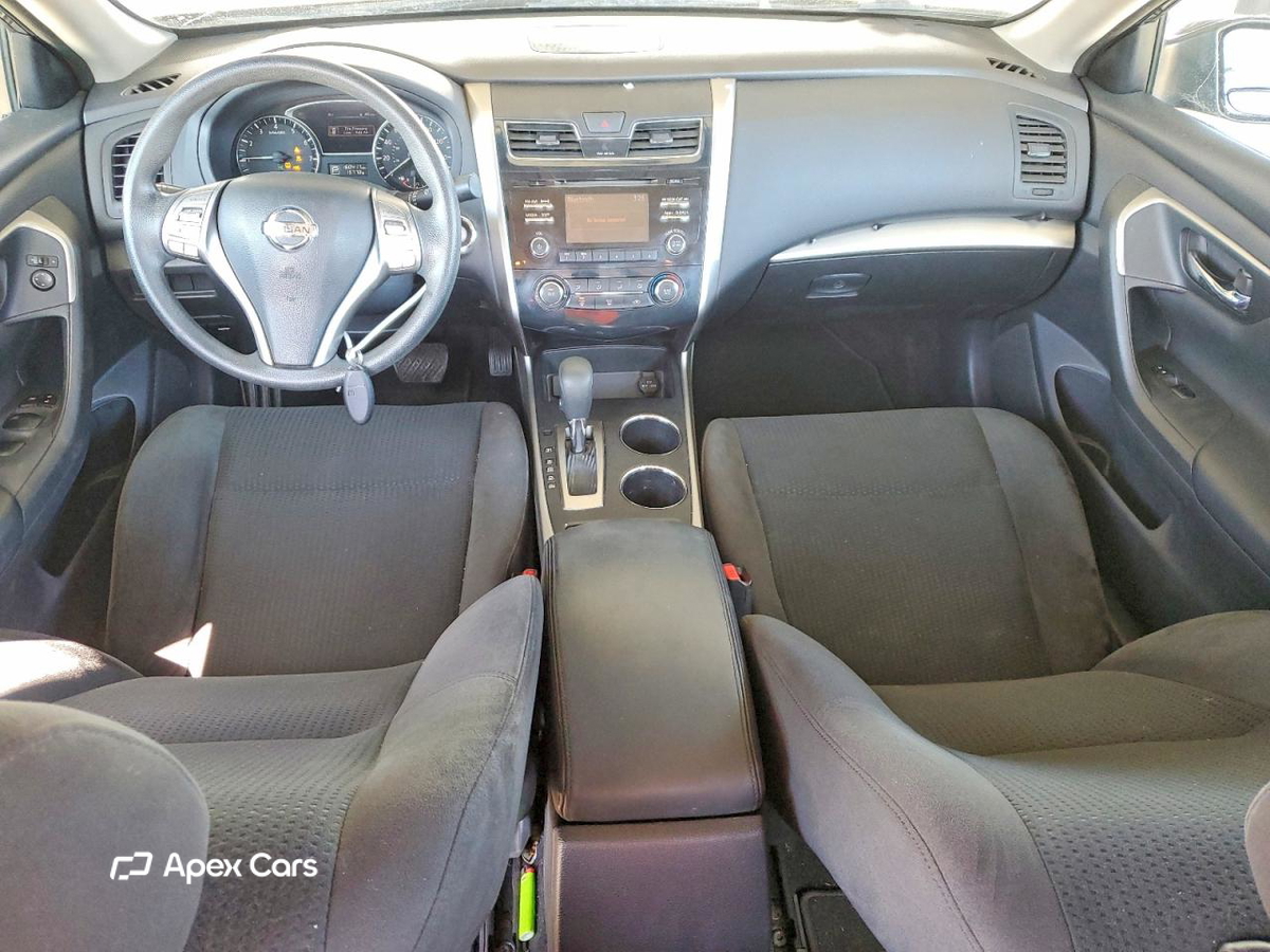 Nissan Altima 2015