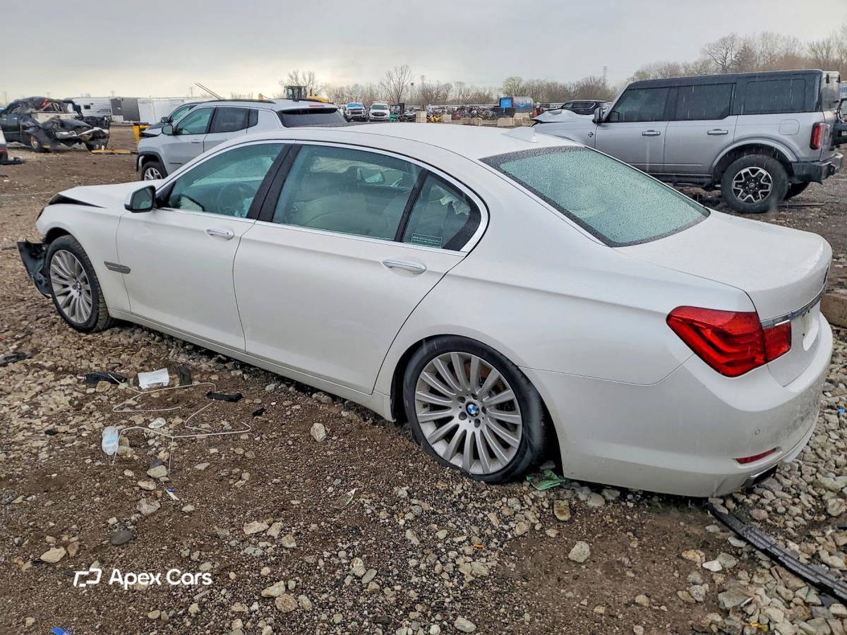 BMW Series 7 2012
