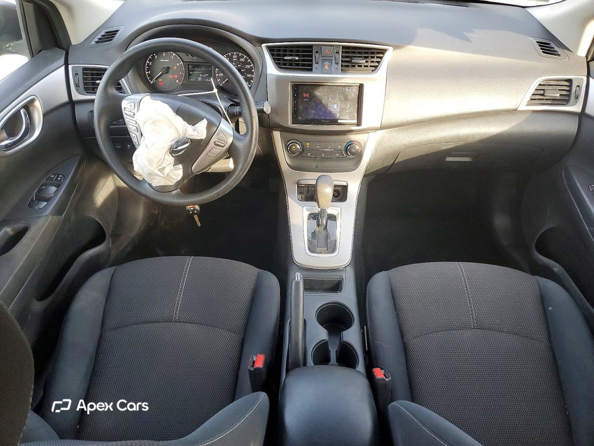 Nissan Sentra 2015