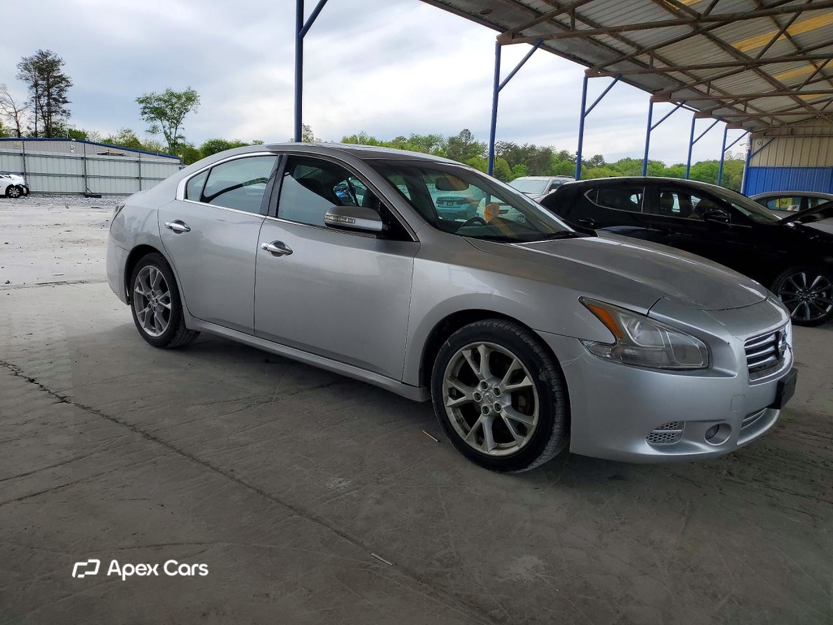 Nissan Maxima 2013