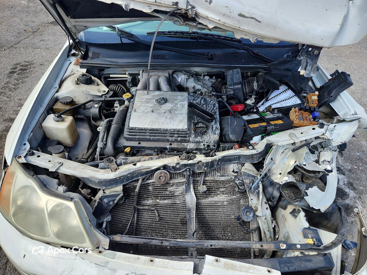 Toyota Avalon 2001