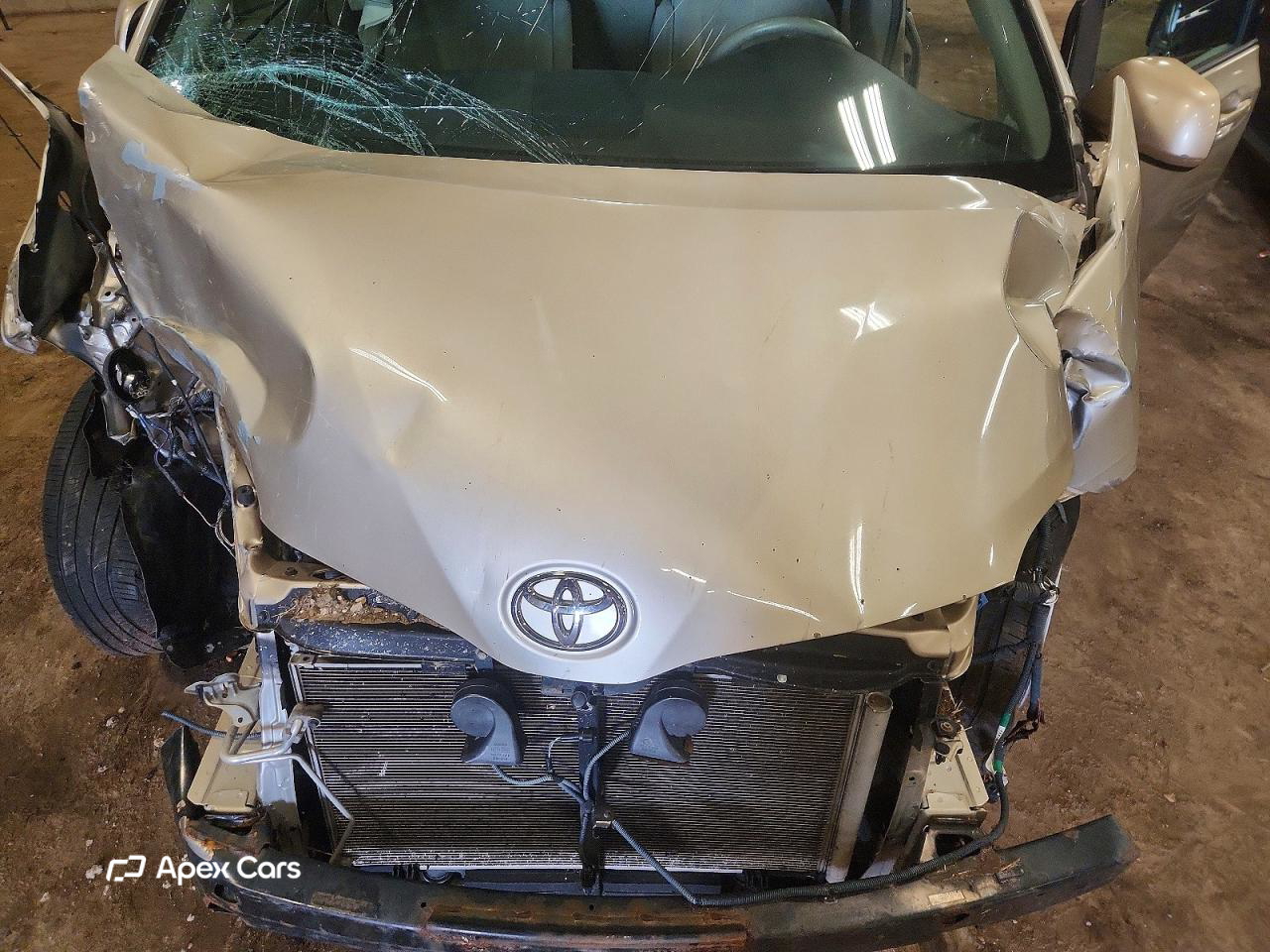 Toyota Sienna 2013