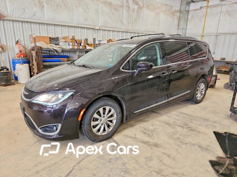 Chrysler Pacifica 2018 - Zdjęcie 1 z 13
