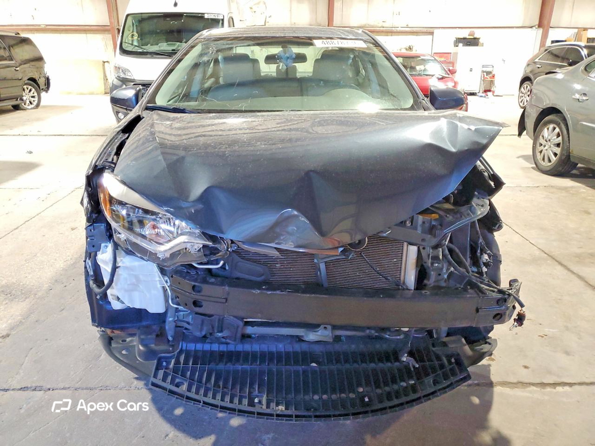 Toyota Corolla 2015