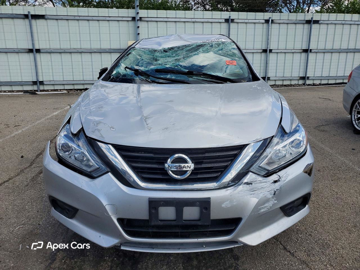 Nissan Altima 2018