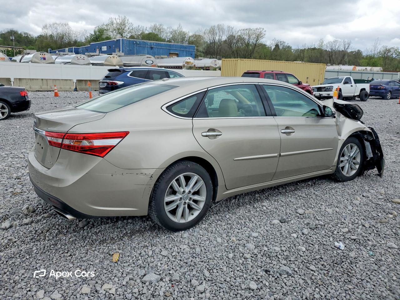 Toyota Avalon 2015