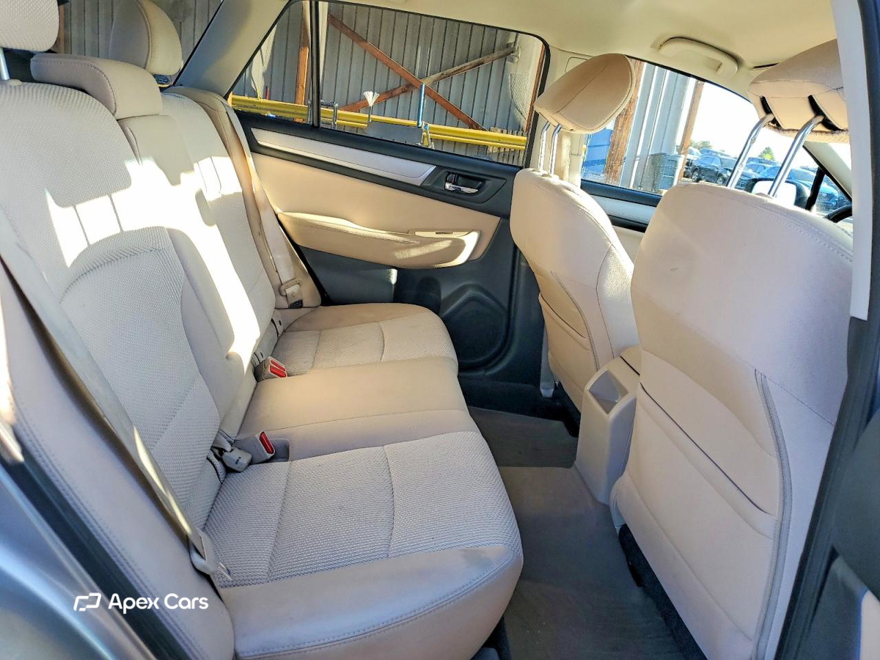 Subaru Outback 2015