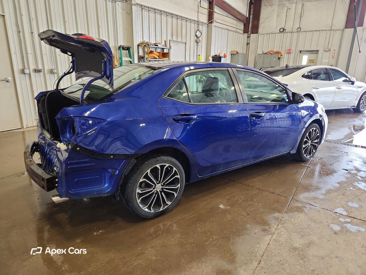 Toyota Corolla 2015