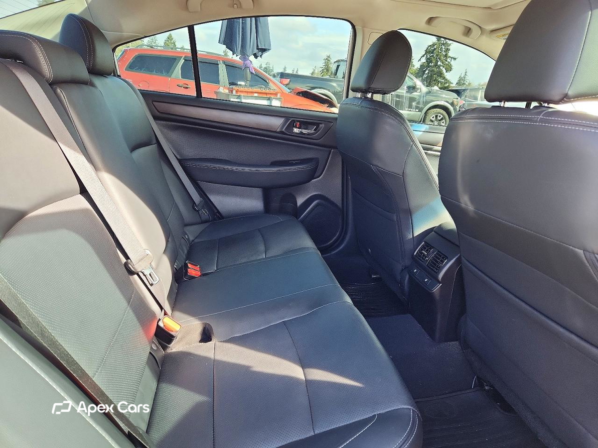 Subaru Legacy 2016