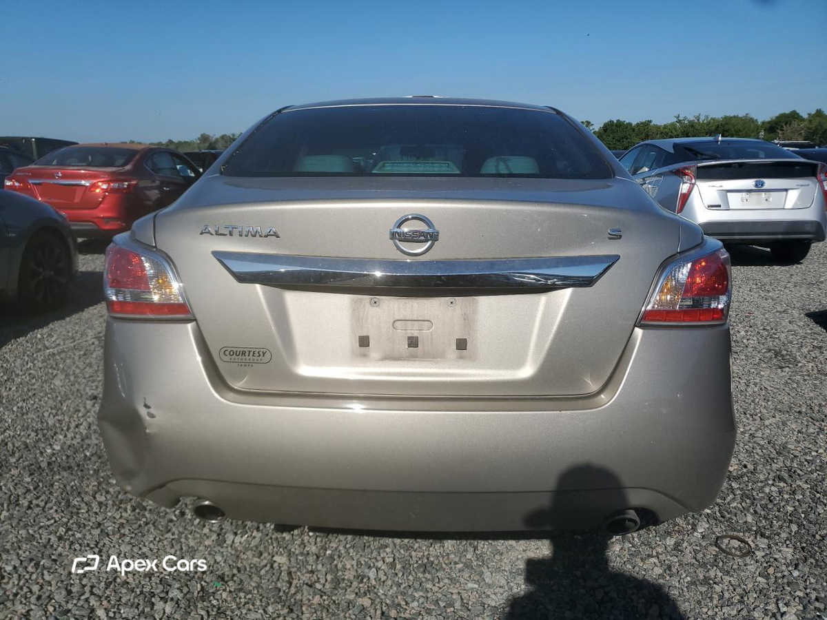 Nissan Altima 2015