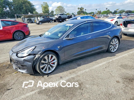 Tesla Model 3 2019 - Image 1 of 12
