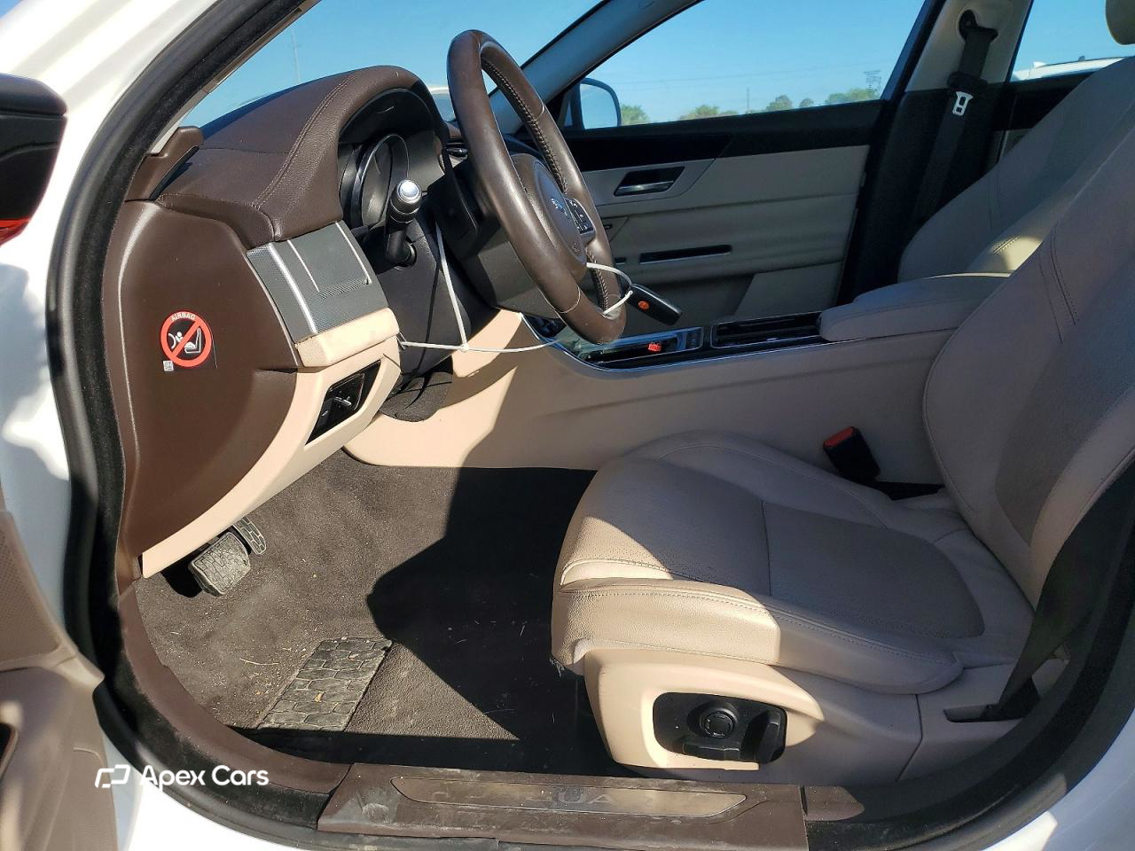 Jaguar XF 2016