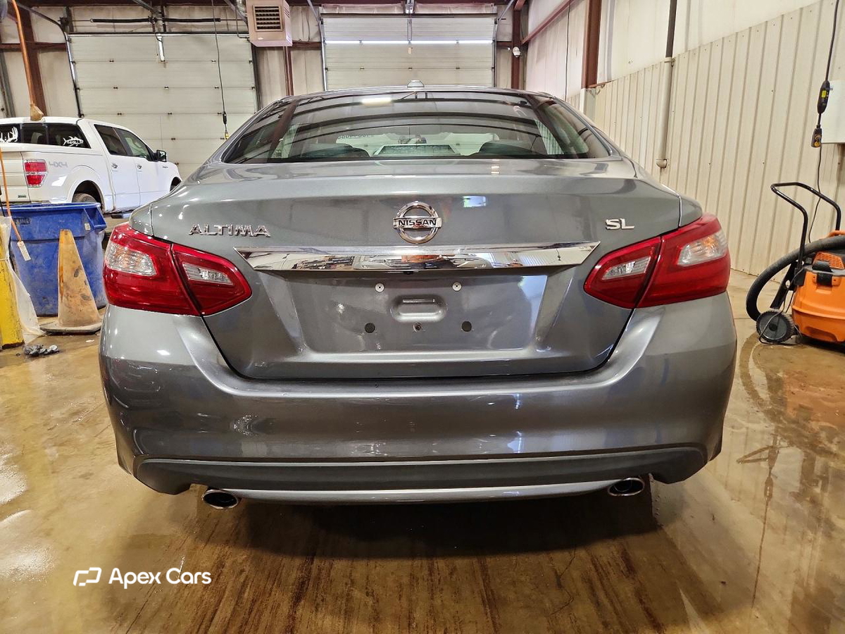 Nissan Altima 2018