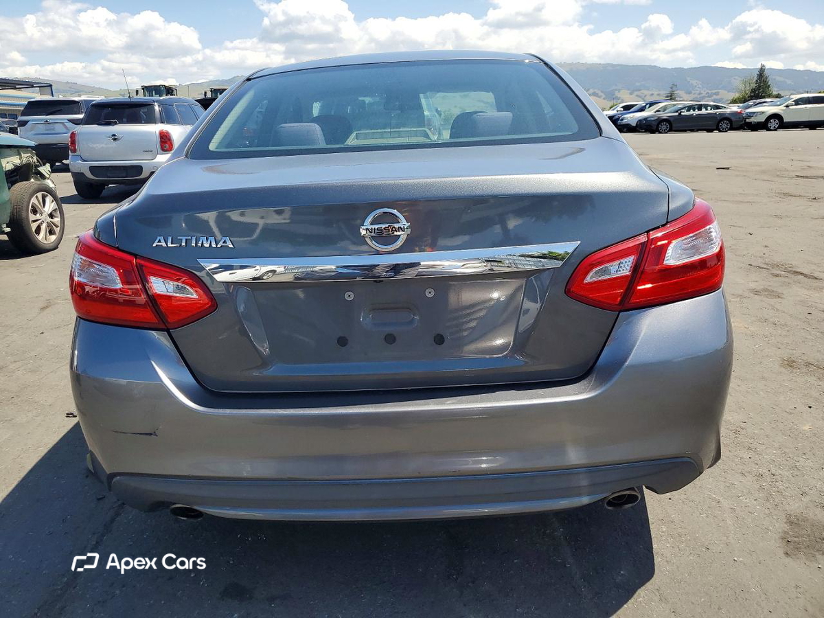 Nissan Altima 2017