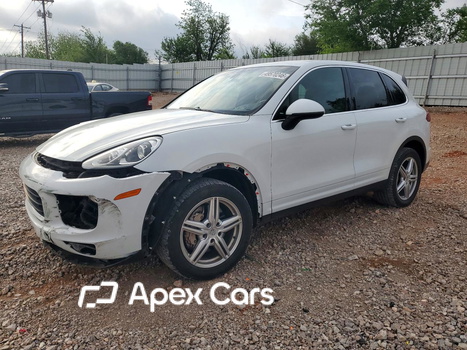 Porsche Cayenne 2015 - Image 1 of 13