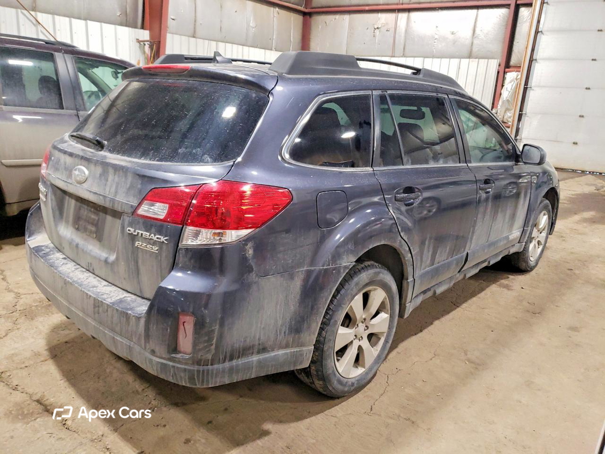 Subaru Outback 2011
