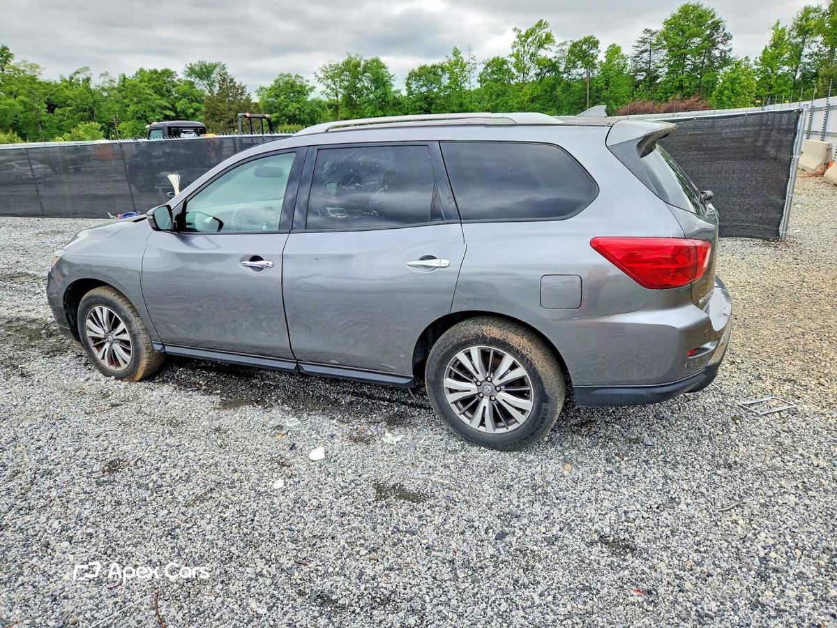 Nissan Pathfinder 2019