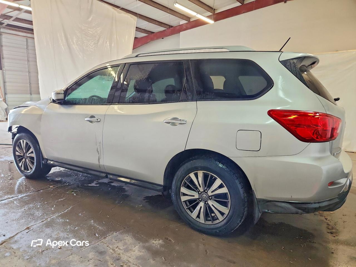 Nissan Pathfinder 2017