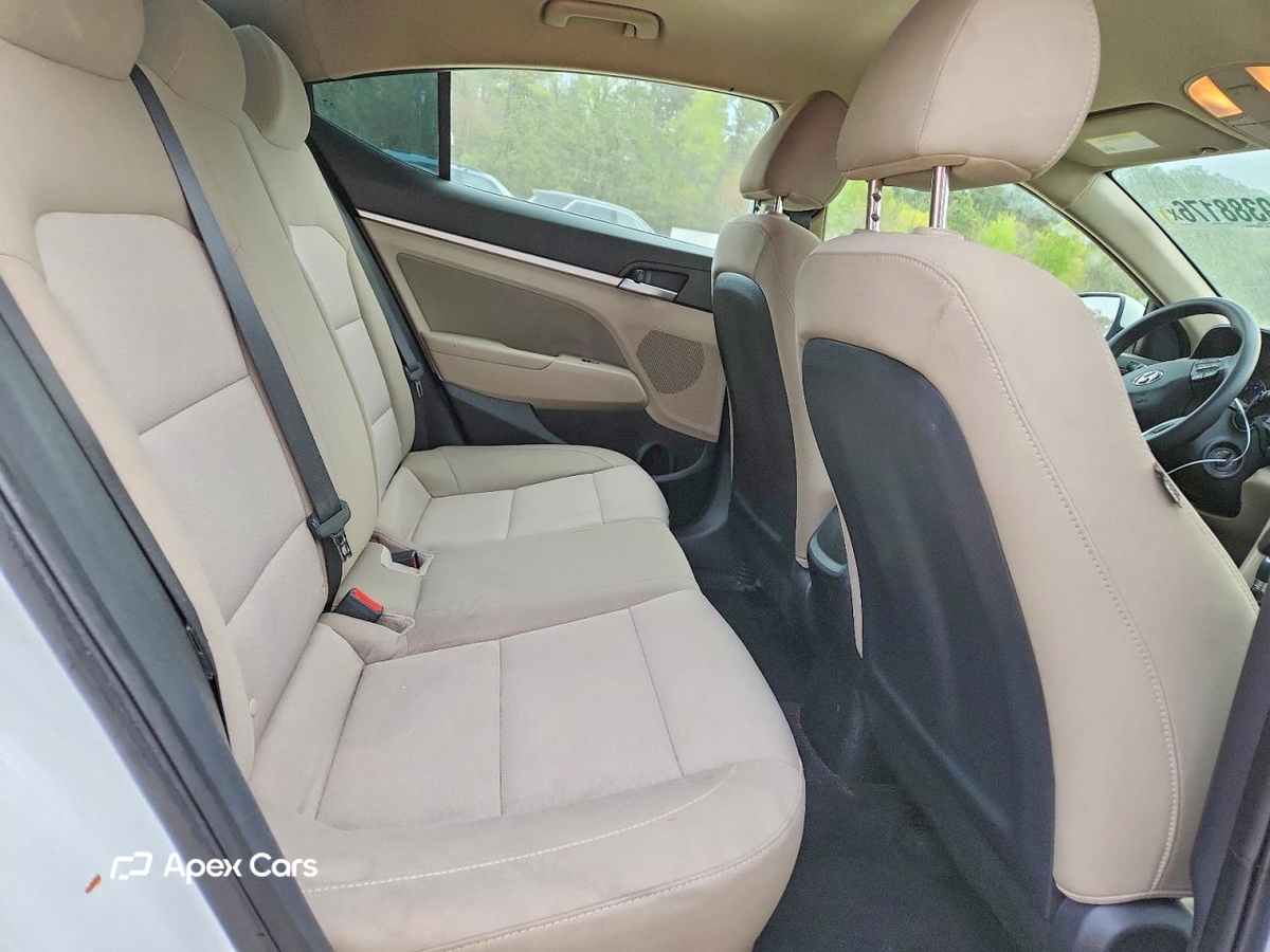 Hyundai Elantra 2019