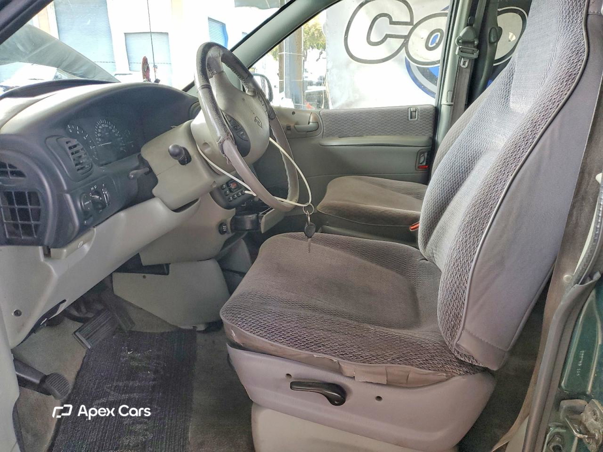 Dodge Caravan 1999
