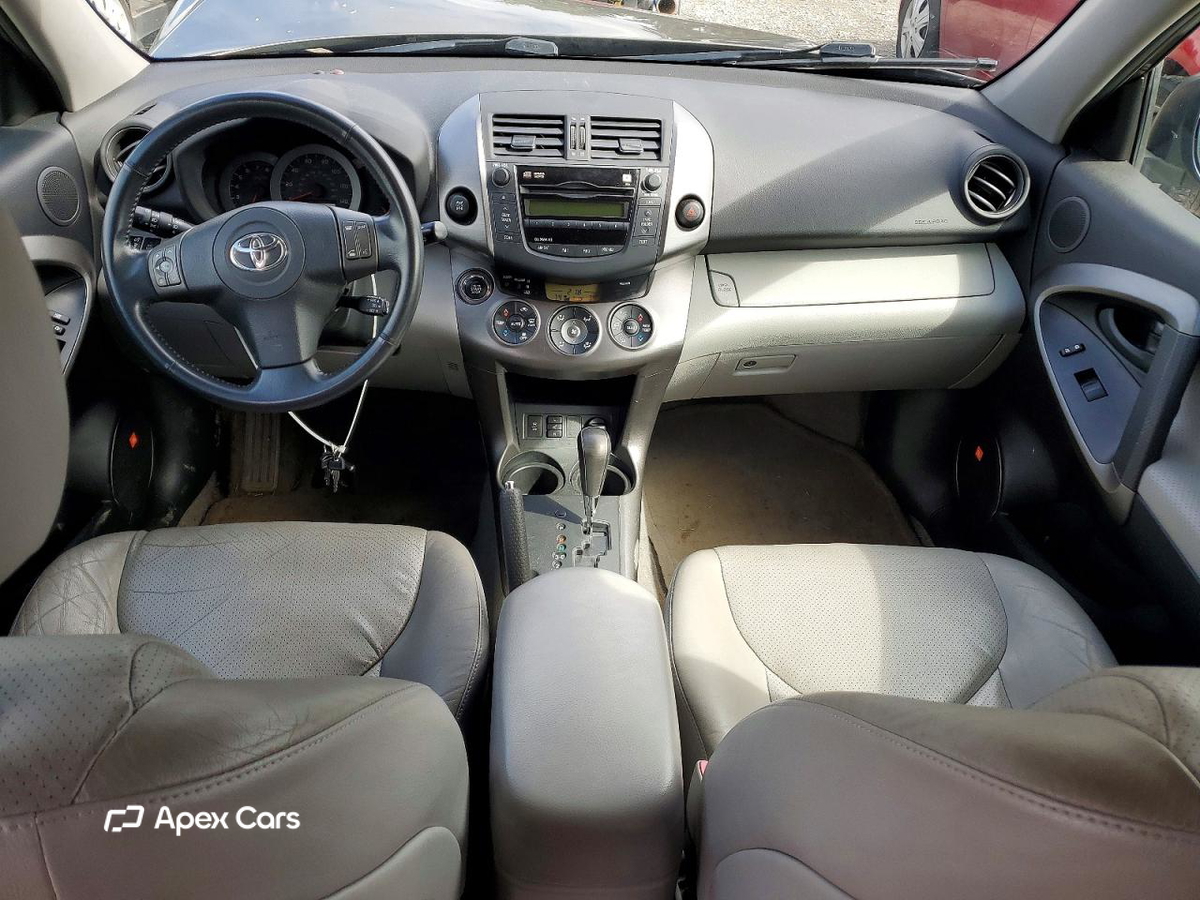 Toyota RAV 4 2010
