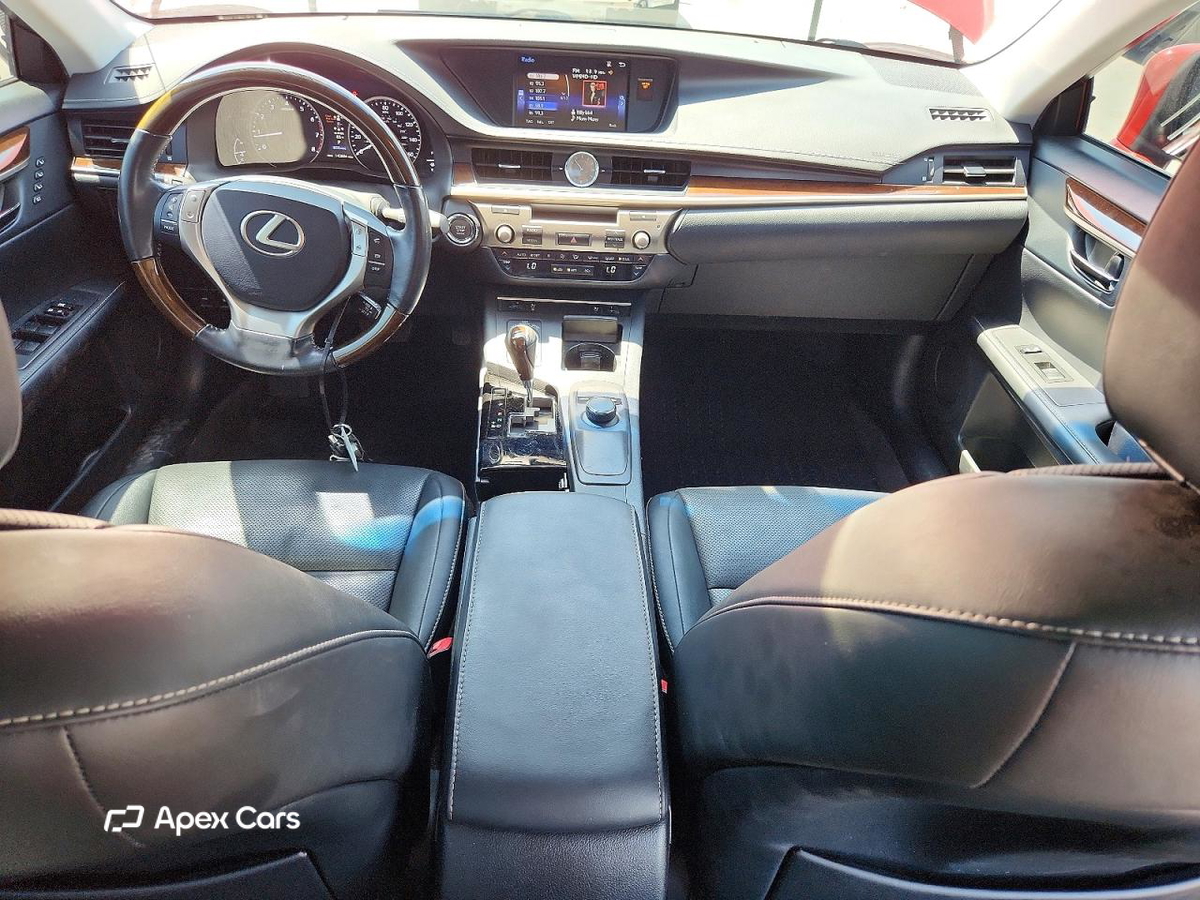 Lexus ES 2015