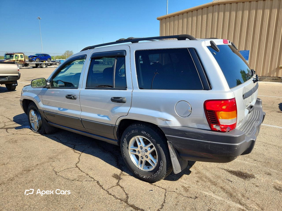 Jeep Cherokee 2004