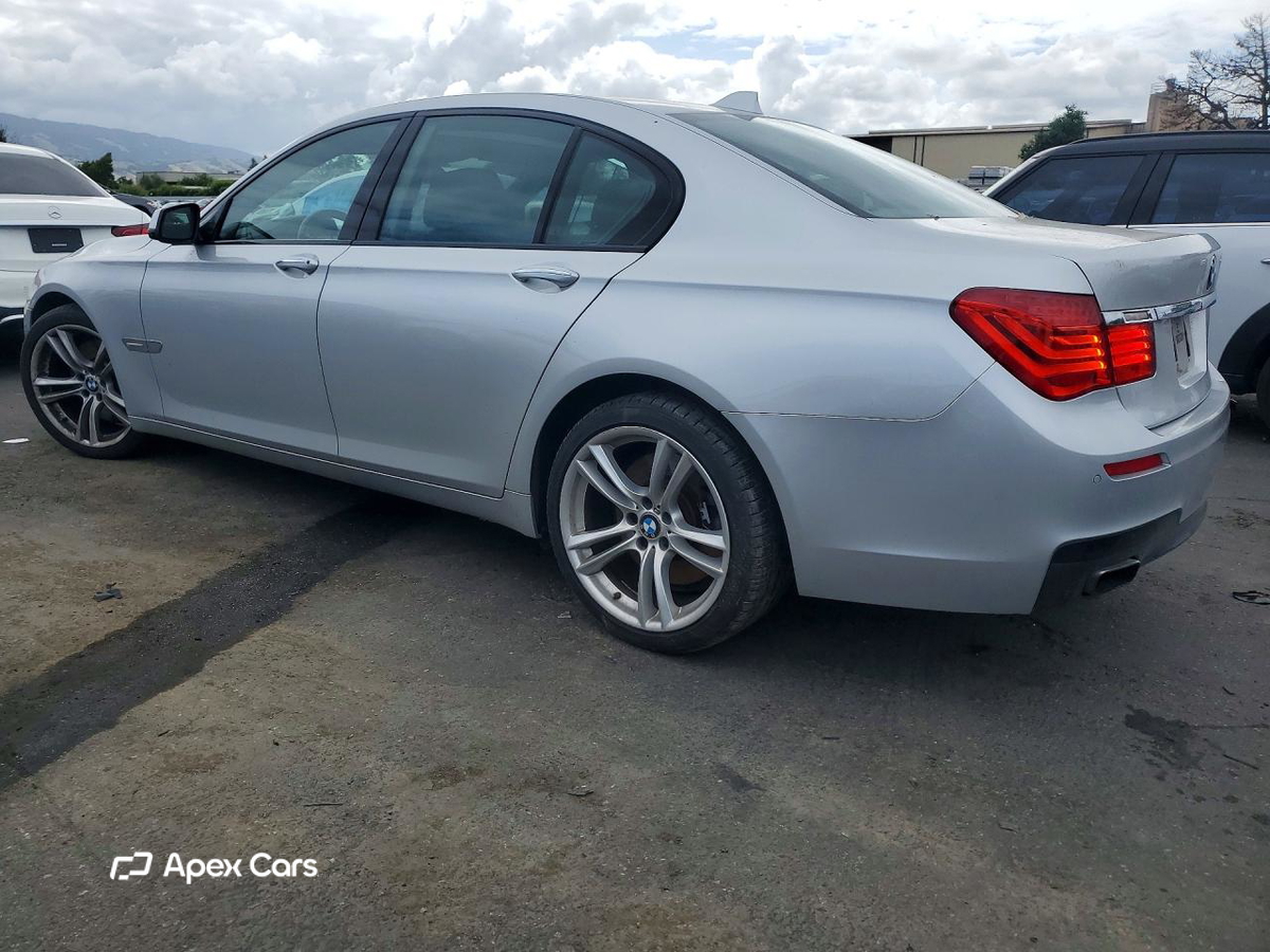 BMW Series 7 2012