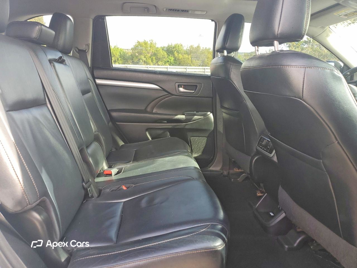 Toyota Highlander 2017