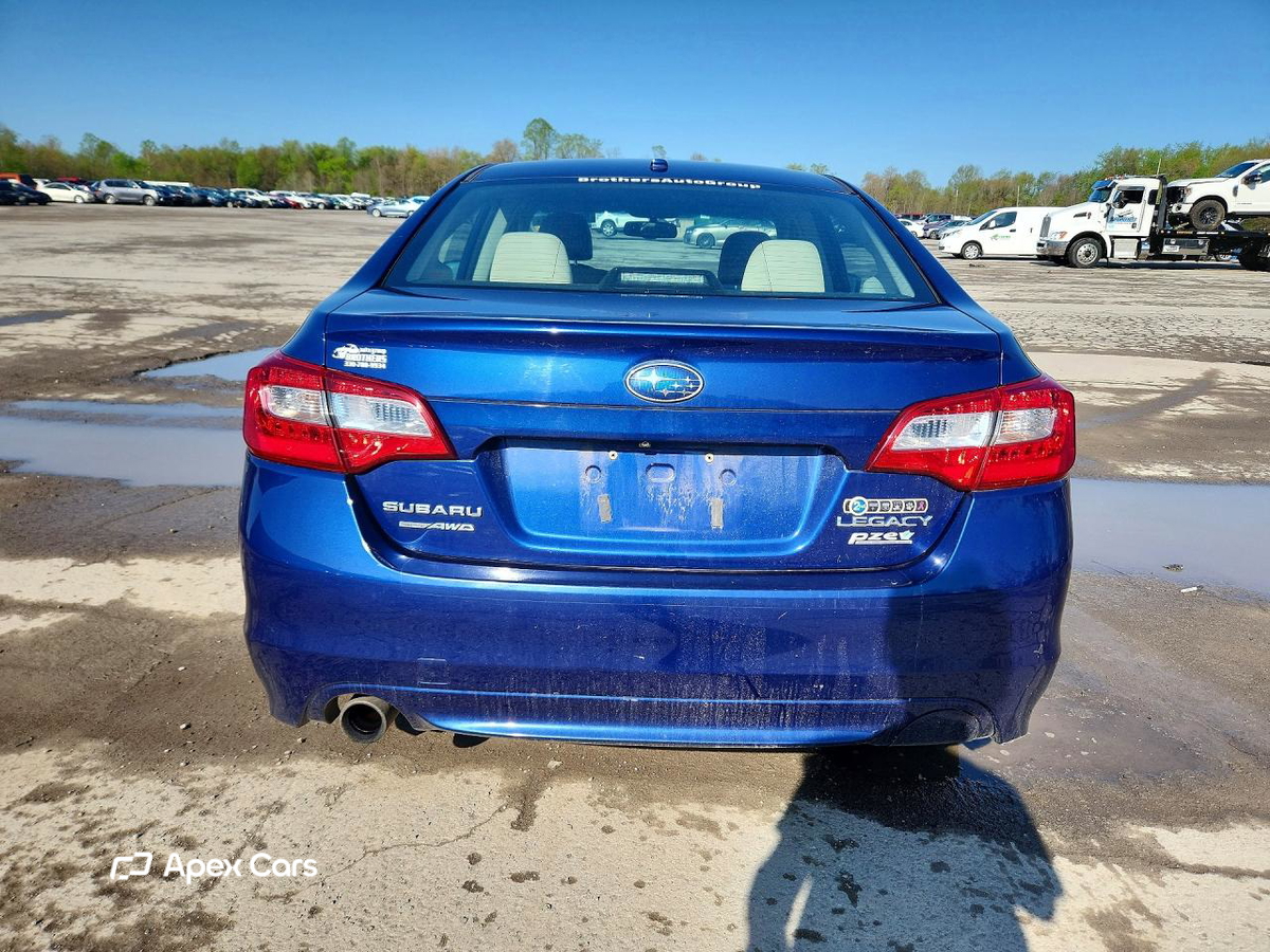 Subaru Legacy 2015