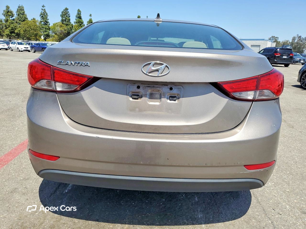 Hyundai Elantra 2014