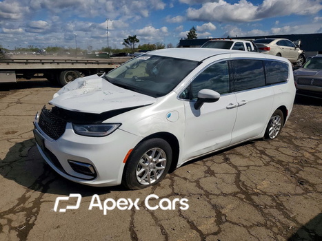 Chrysler Pacifica 2023 - Image 1 of 13