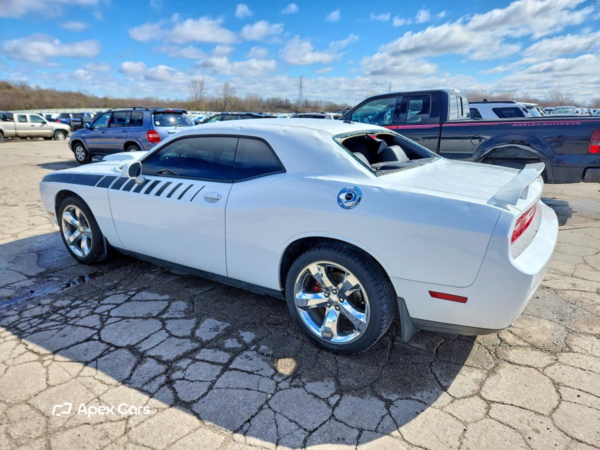 Dodge Challenger 2011