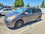 Toyota Sienna 2013