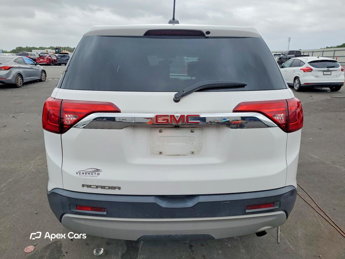GMC Acadia 2017