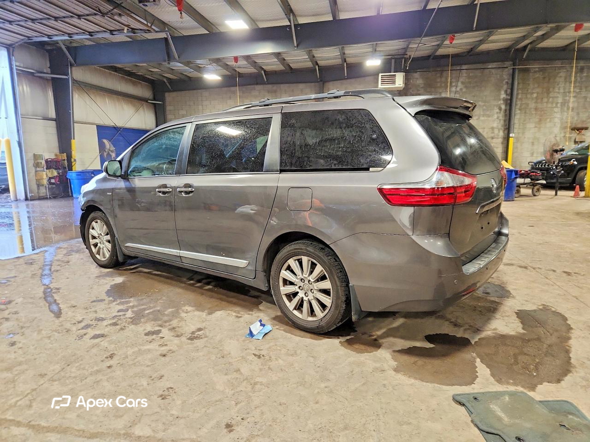 Toyota Sienna 2017