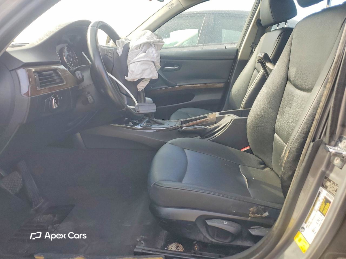 BMW Series 3 2009