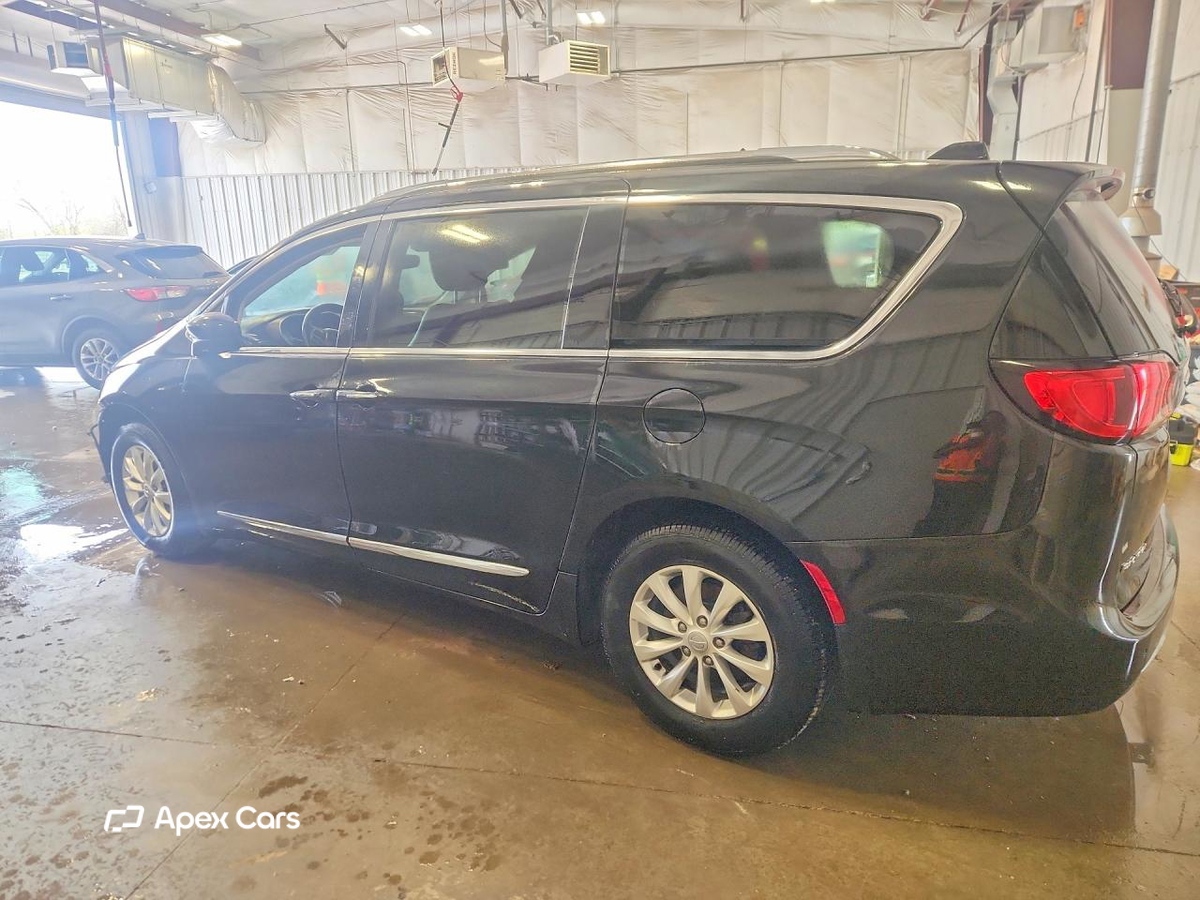 Chrysler Pacifica 2019