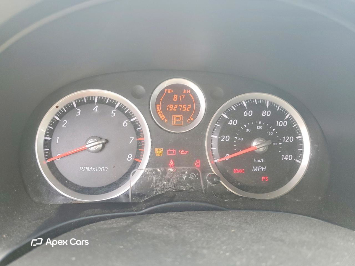 Nissan Sentra 2011
