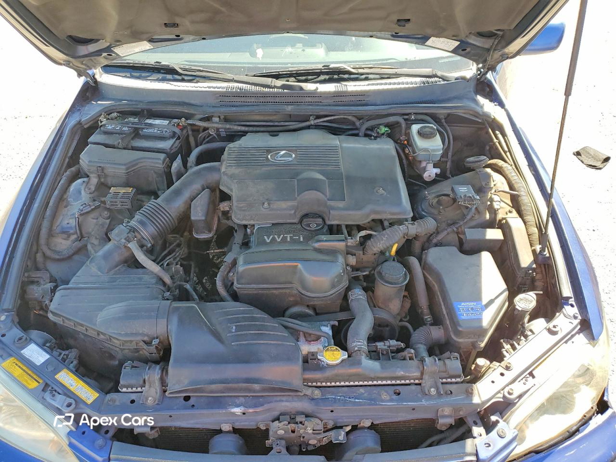 Lexus IS 2003