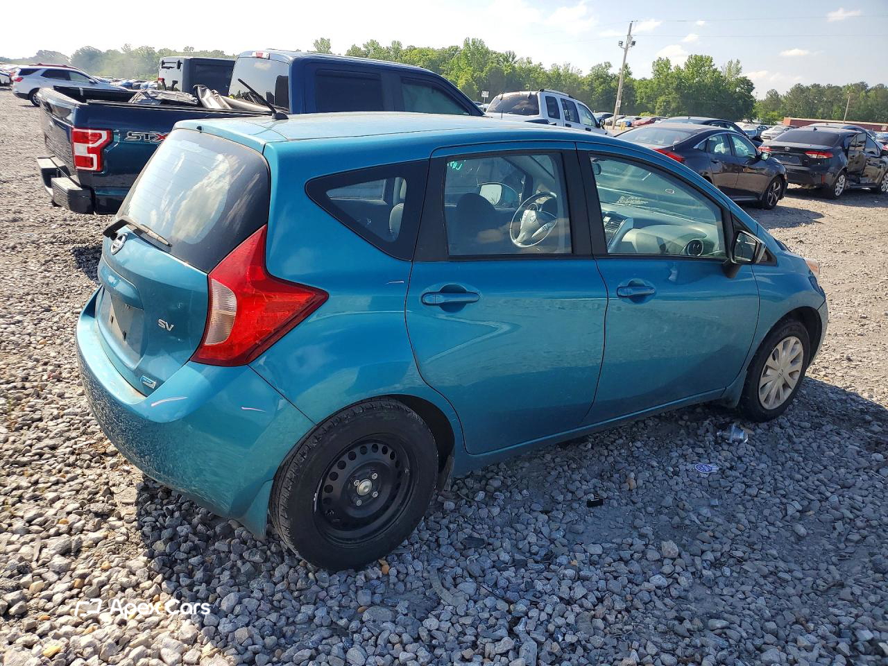 Nissan Versa 2015